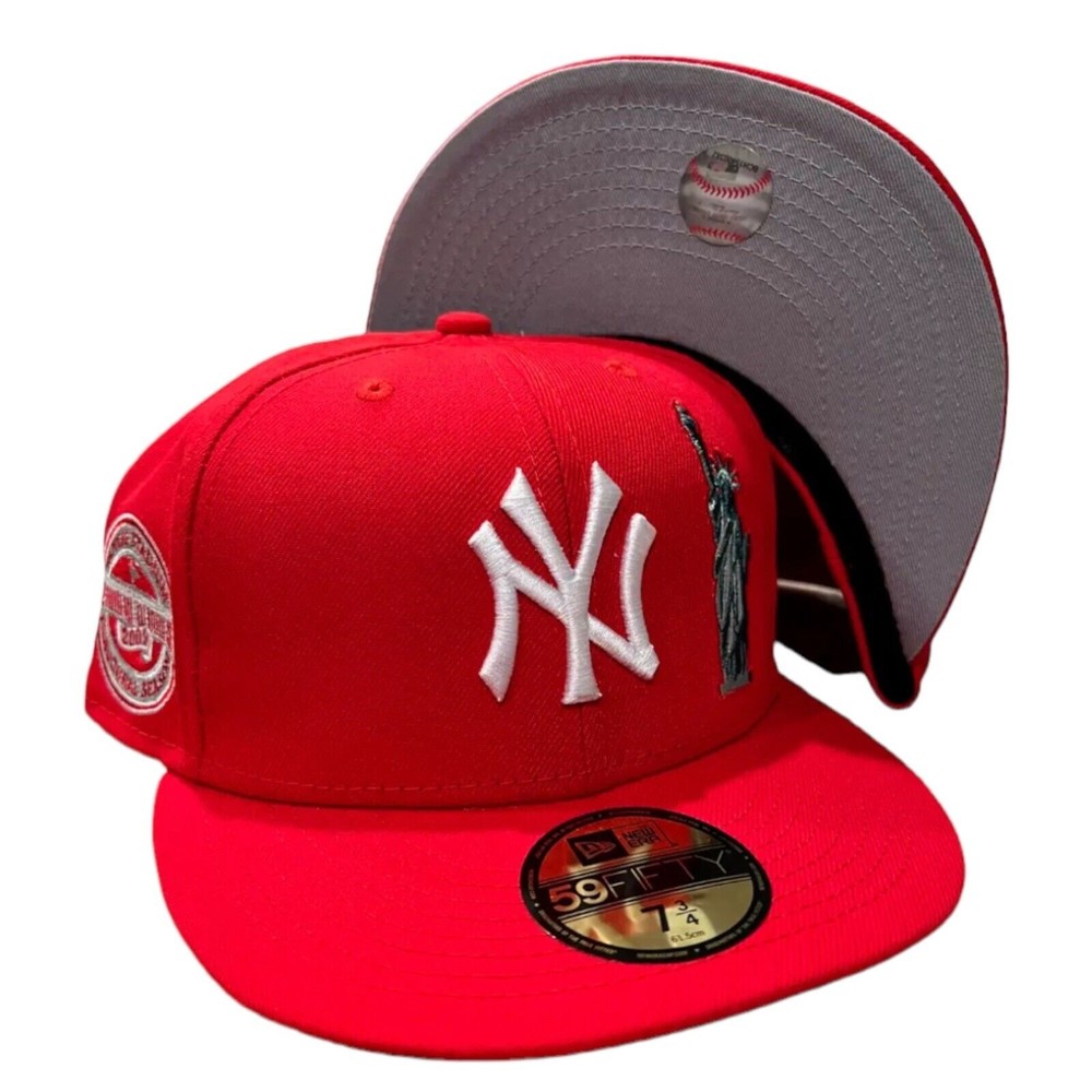 New Era New York Yankees Statue Of Liberty 59FIFTY Fitted Hat